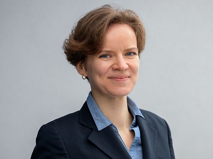 Portraitfoto von Janna Hilger