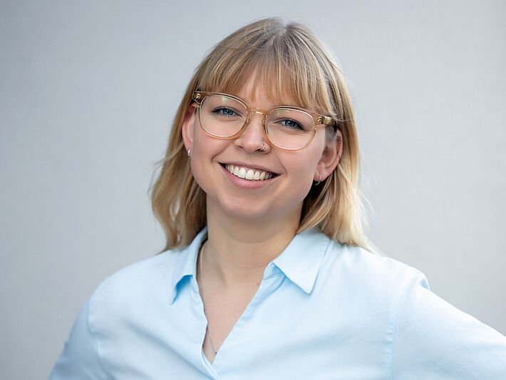 Portraitfoto von Laura Sophie Hemper