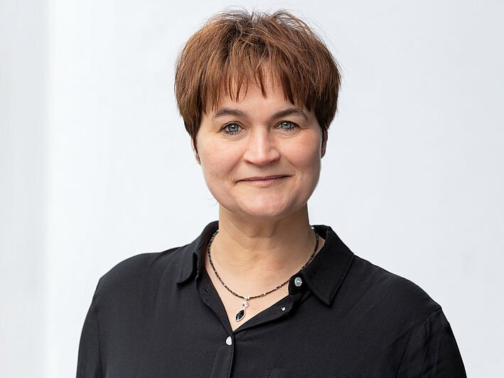 Portraitfoto von Tanja Leibner