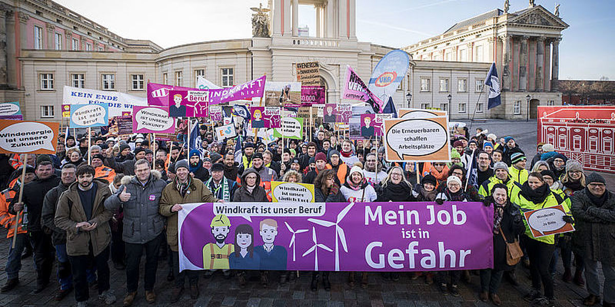 Kundgebung "Windkraft ist unser Beruf" in Potsdam