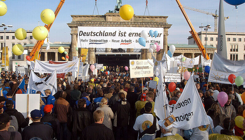 Aktionstag für Erneuerbare Energien vor dem Brandenburger Tor