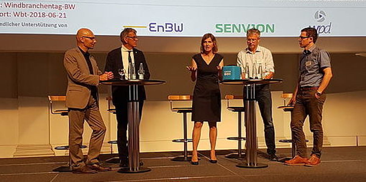 Podiumsdiskussion beim Jubiläums-Windbranchentag Baden-Württemberg, © BWE/KS
