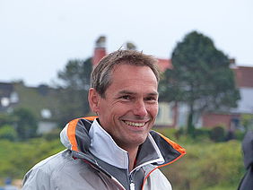 Dr. Meeno Schrader