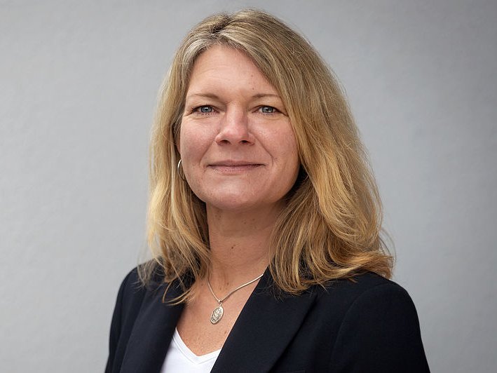 Portraitfoto von Jeannette Froehlich