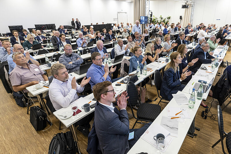 Teilnehmer der Delegiertenversammlung Teilnehmer der Delegiertenversammlung