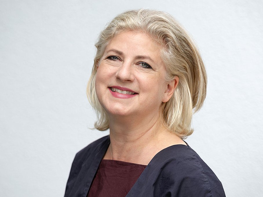 Portraitfoto von Margit Seedorf