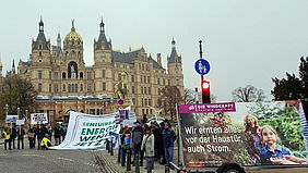 Demo in Schwerin „Energiewende retten, Arbeitsplätze sichern!“ 