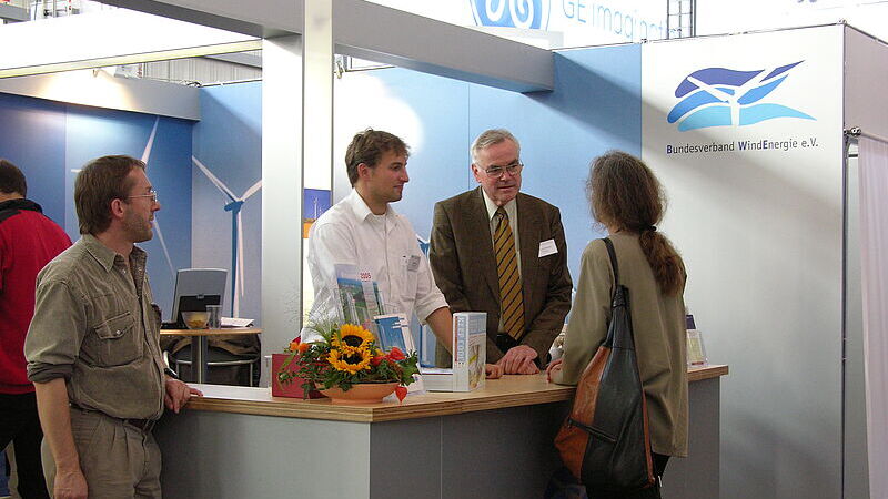 Der Messestand des BWEs in 2005