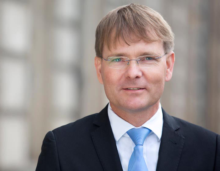 Portraitfoto von Wolfram Axthelm