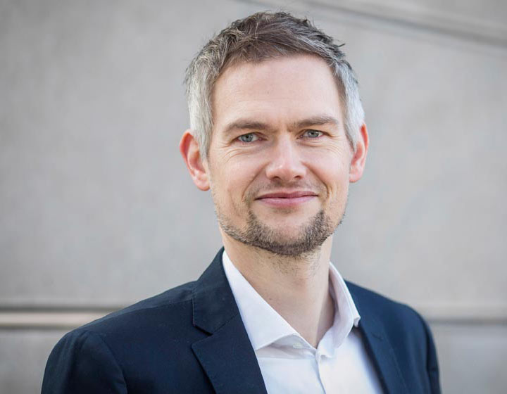 Portraitfoto von Benjamin Gruhn