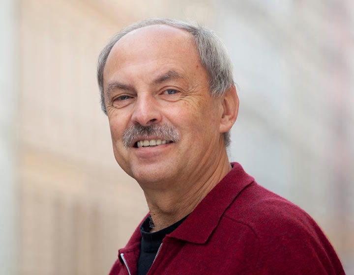 Portraitfoto von Helmuth Winckler
